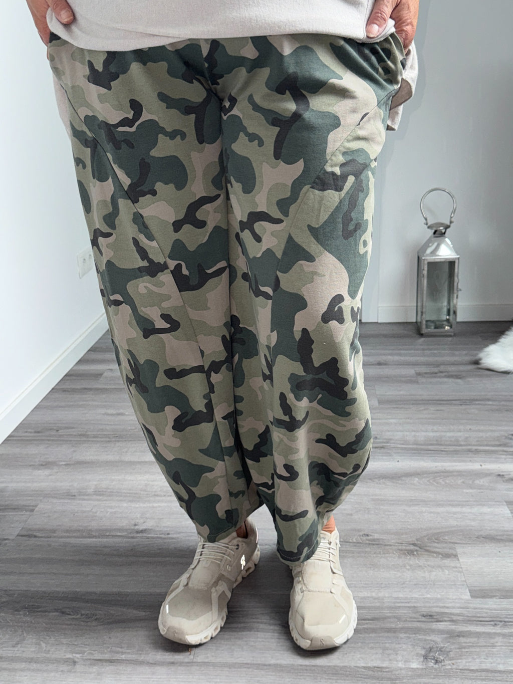 Camouflage Ballonhose Nahaufnahme